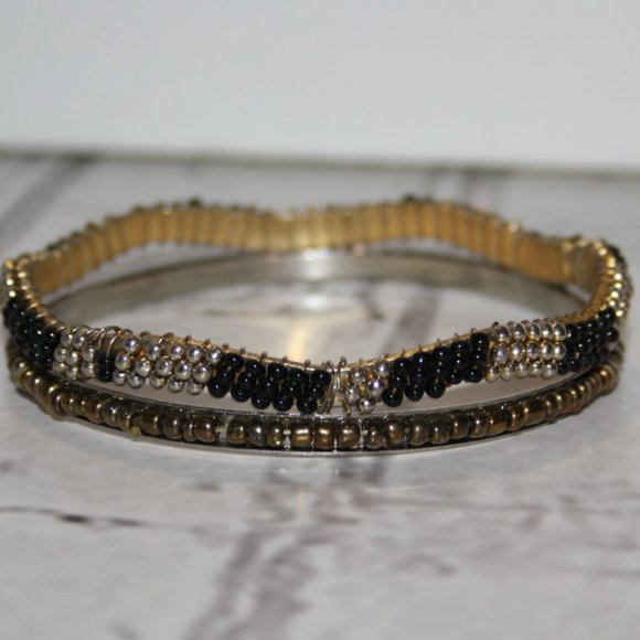 Beautiful silver, gold and black bangle bracelet set 7" - Picture 1 of 4